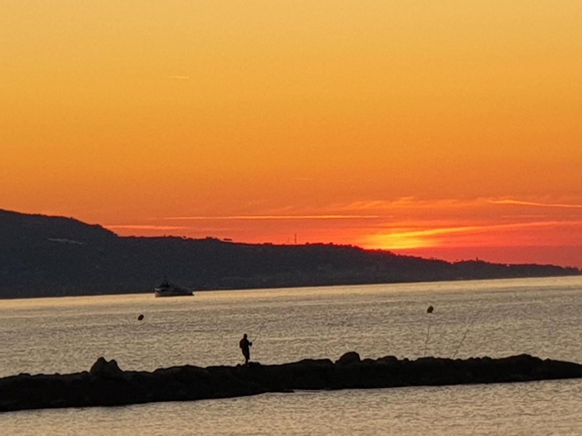 Villa Panoramica Menton Eksteriør billede